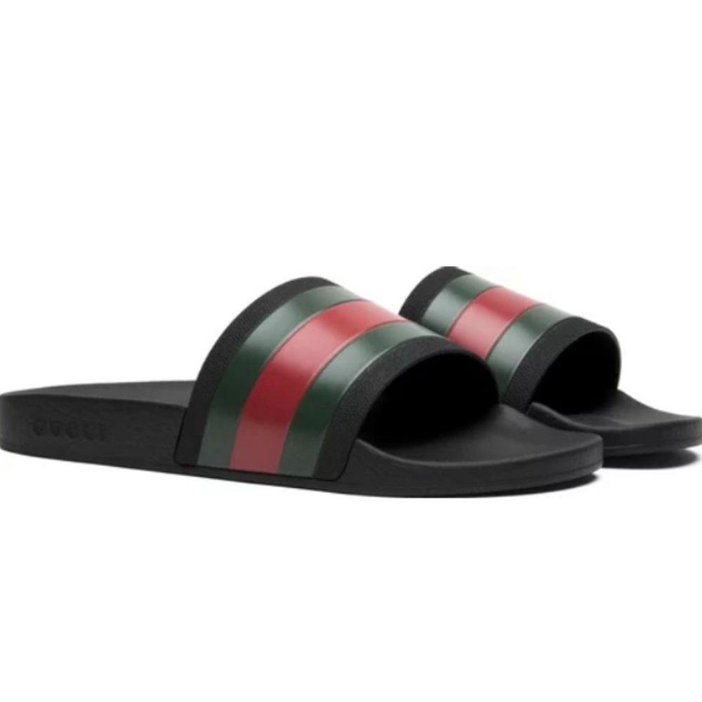 Gucci Rubber Slide Sandal 72’